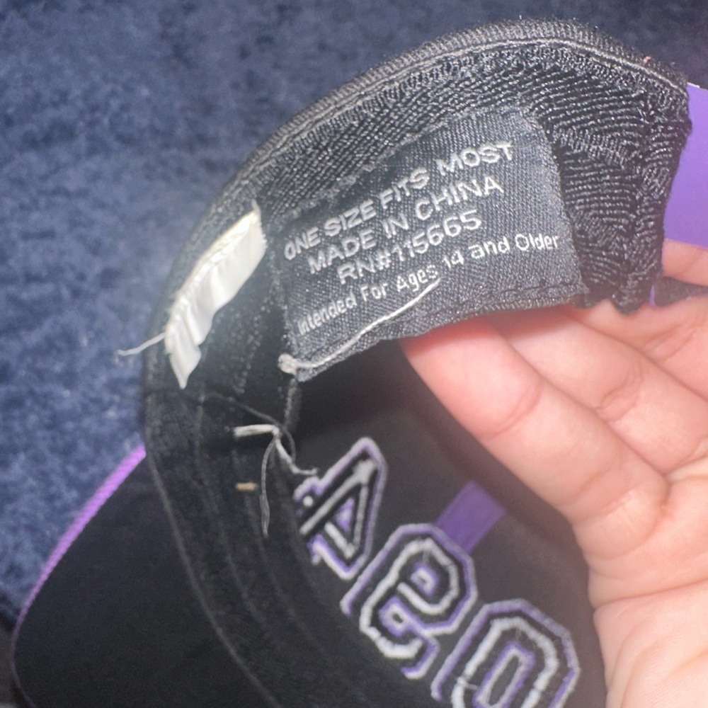 Hat - Picture 4 of 4